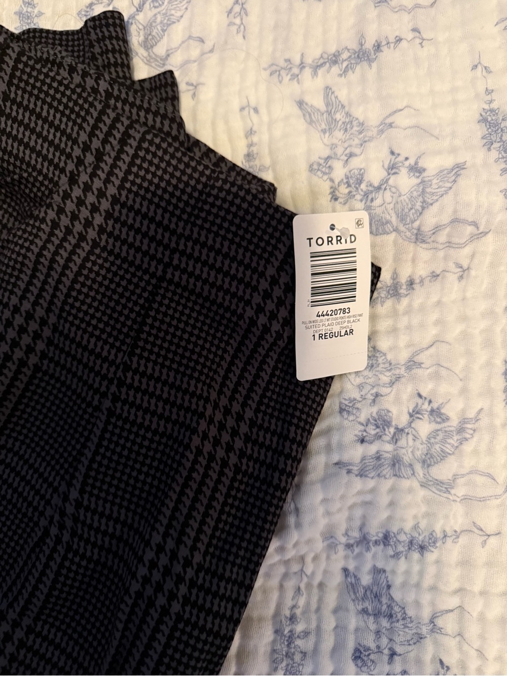 Torrid Plaid Wide-Leg Pull On Ponte Pants - Black - Picture 2 of 4